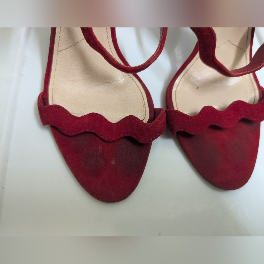 Prada Red Scalloped Suede Heels 38.5 - Picture 12 of 16